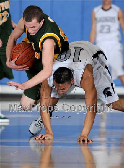 Thumbnail 3 in Canyon @ Saugus photogallery.