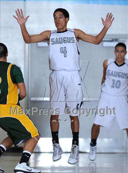 Thumbnail 1 in Canyon @ Saugus photogallery.