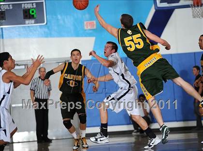 Thumbnail 2 in Canyon @ Saugus photogallery.