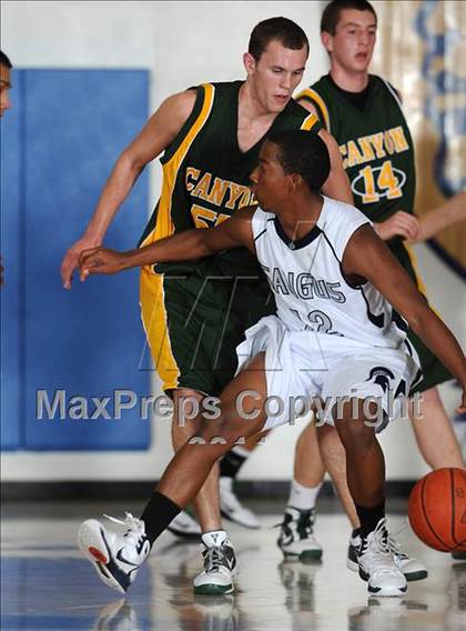 Thumbnail 3 in Canyon @ Saugus photogallery.