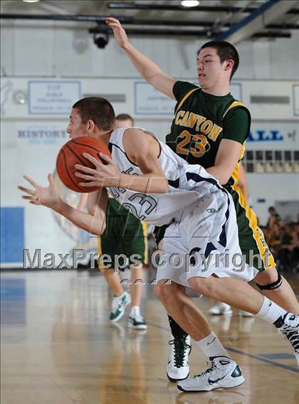 Thumbnail 2 in Canyon @ Saugus photogallery.