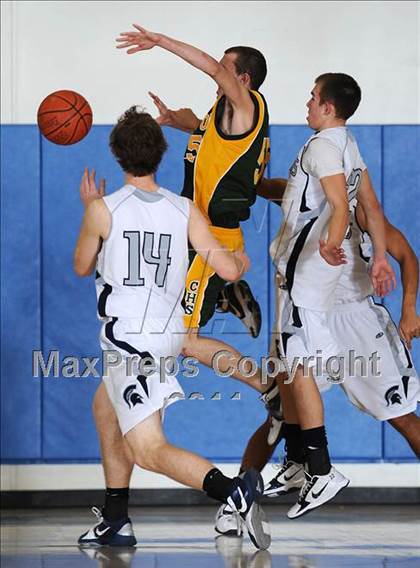 Thumbnail 3 in Canyon @ Saugus photogallery.