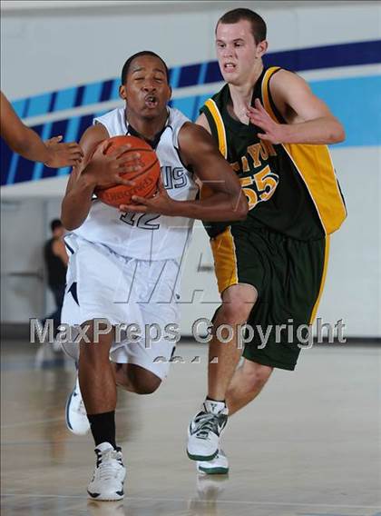 Thumbnail 2 in Canyon @ Saugus photogallery.