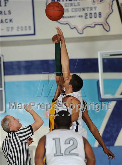 Thumbnail 3 in Canyon @ Saugus photogallery.