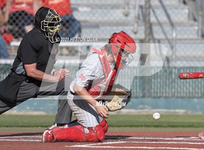 Thumbnail 1 in Mater Dei @ Orange Lutheran photogallery.