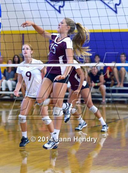 Thumbnail 1 in Laguna Beach vs O'Gorman(Durango Fall CLassic) photogallery.