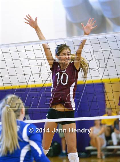 Thumbnail 3 in Laguna Beach vs O'Gorman(Durango Fall CLassic) photogallery.