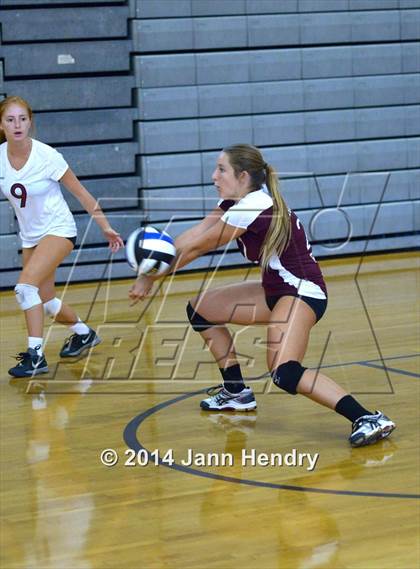 Thumbnail 3 in Laguna Beach vs O'Gorman(Durango Fall CLassic) photogallery.