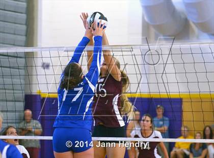 Thumbnail 3 in Laguna Beach vs O'Gorman(Durango Fall CLassic) photogallery.