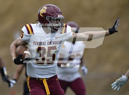 Thumbnail 3 in Central Catholic @ Bellevue photogallery.