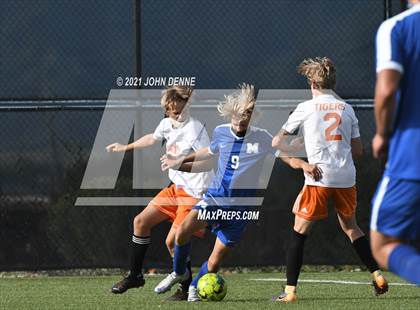 Thumbnail 1 in St. Michael's vs. Taos photogallery.