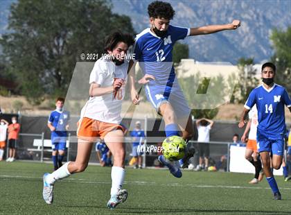 Thumbnail 1 in St. Michael's vs. Taos photogallery.