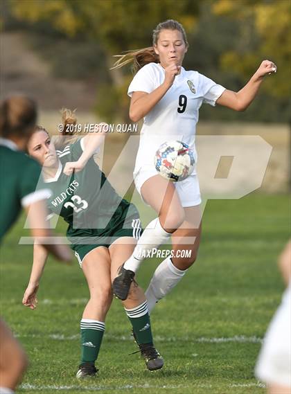Thumbnail 1 in Canyon @ Brea Olinda photogallery.