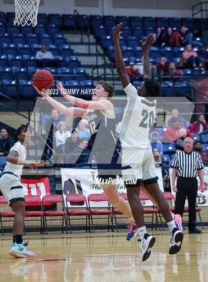 Thumbnail 3 in Ellison vs. Keller (Whataburger Classic) photogallery.