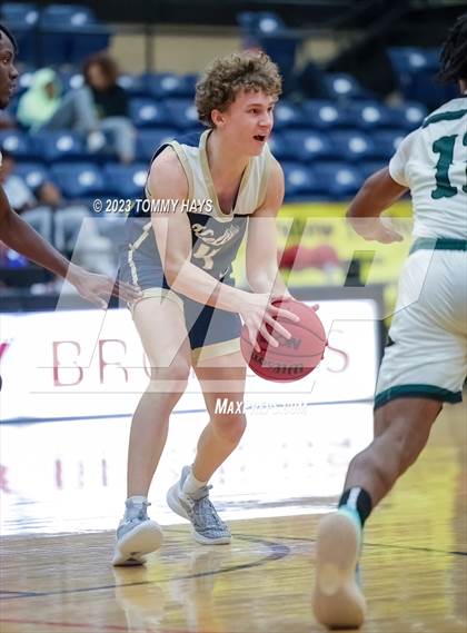 Thumbnail 2 in Ellison vs. Keller (Whataburger Classic) photogallery.