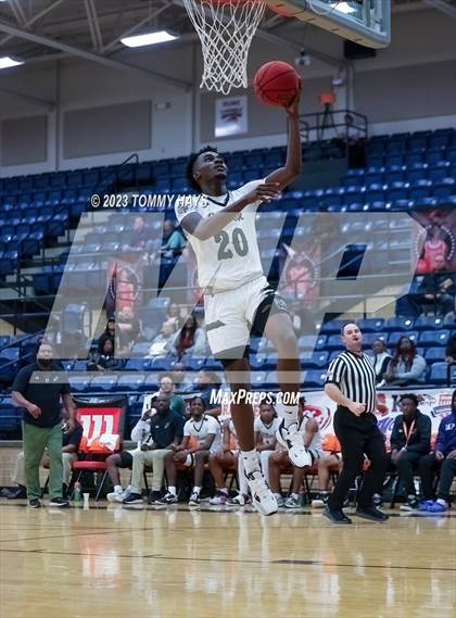 Thumbnail 1 in Ellison vs. Keller (Whataburger Classic) photogallery.