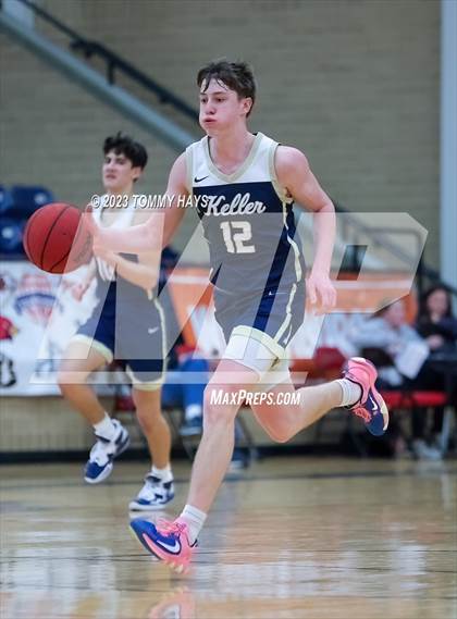 Thumbnail 1 in Ellison vs. Keller (Whataburger Classic) photogallery.
