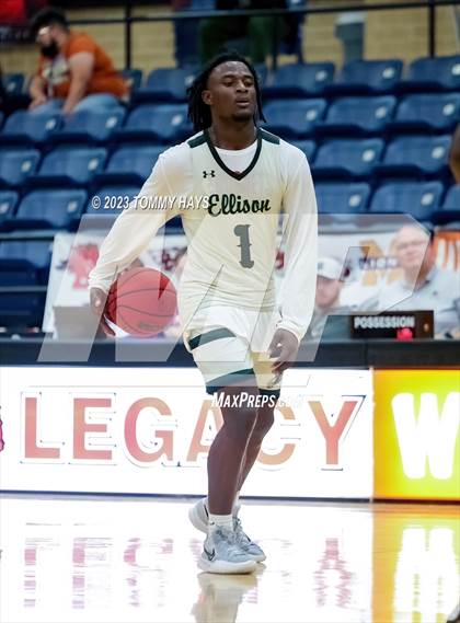 Thumbnail 3 in Ellison vs. Keller (Whataburger Classic) photogallery.