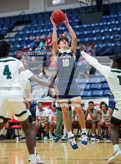 Thumbnail 2 in Ellison vs. Keller (Whataburger Classic) photogallery.