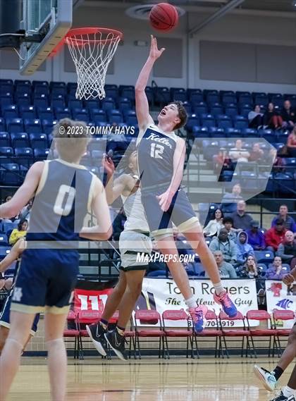 Thumbnail 2 in Ellison vs. Keller (Whataburger Classic) photogallery.