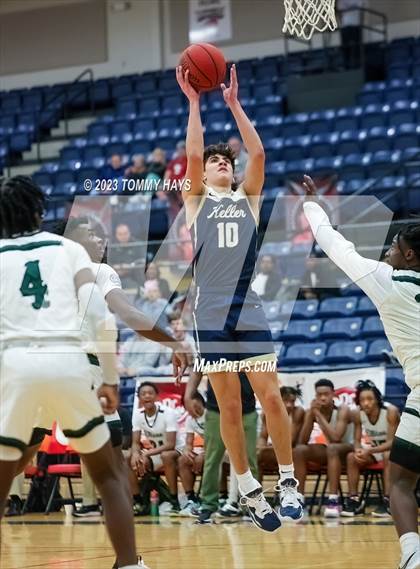 Thumbnail 3 in Ellison vs. Keller (Whataburger Classic) photogallery.