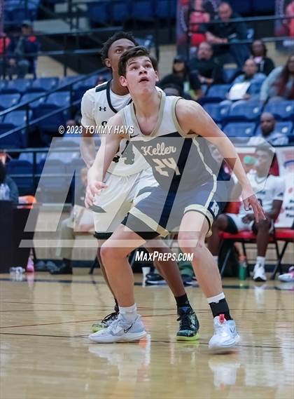 Thumbnail 3 in Ellison vs. Keller (Whataburger Classic) photogallery.