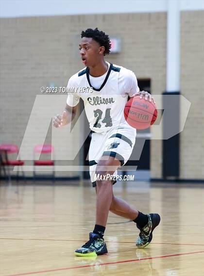 Thumbnail 2 in Ellison vs. Keller (Whataburger Classic) photogallery.