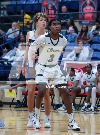 Thumbnail 1 in Ellison vs. Keller (Whataburger Classic) photogallery.