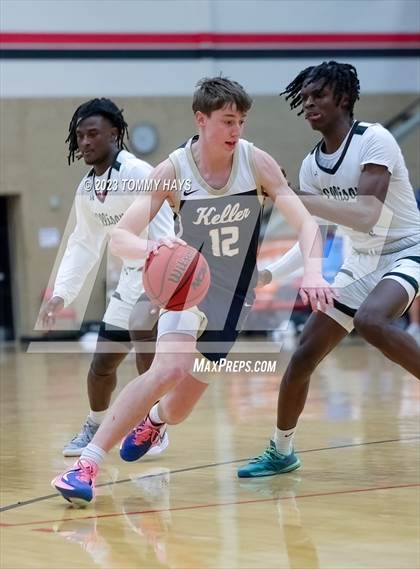 Thumbnail 3 in Ellison vs. Keller (Whataburger Classic) photogallery.