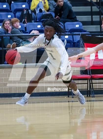 Thumbnail 2 in Ellison vs. Keller (Whataburger Classic) photogallery.