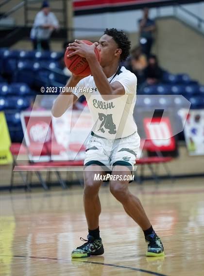 Thumbnail 3 in Ellison vs. Keller (Whataburger Classic) photogallery.