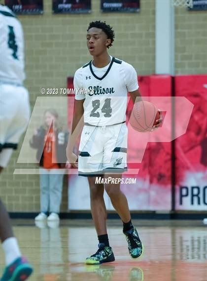 Thumbnail 3 in Ellison vs. Keller (Whataburger Classic) photogallery.