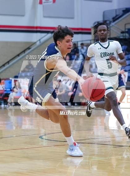 Thumbnail 3 in Ellison vs. Keller (Whataburger Classic) photogallery.