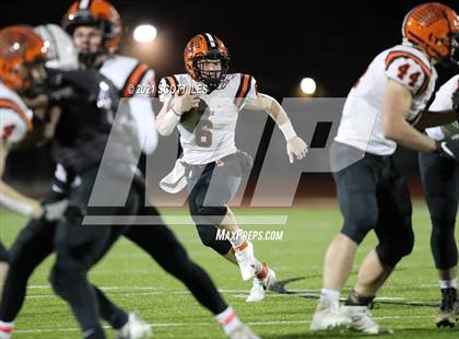 Thumbnail 3 in Versailles vs. Harvest Prep (OHSAA D5 State Semi Final) photogallery.