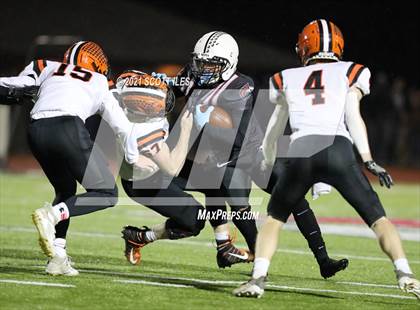 Thumbnail 3 in Versailles vs. Harvest Prep (OHSAA D5 State Semi Final) photogallery.