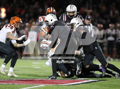 Thumbnail 3 in Versailles vs. Harvest Prep (OHSAA D5 State Semi Final) photogallery.