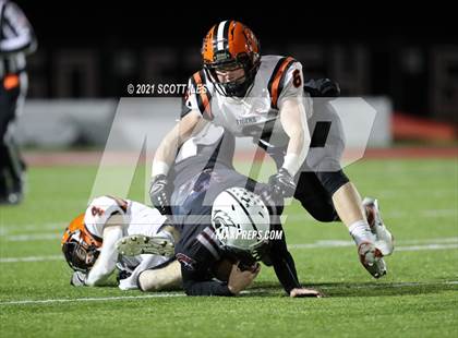 Thumbnail 1 in Versailles vs. Harvest Prep (OHSAA D5 State Semi Final) photogallery.
