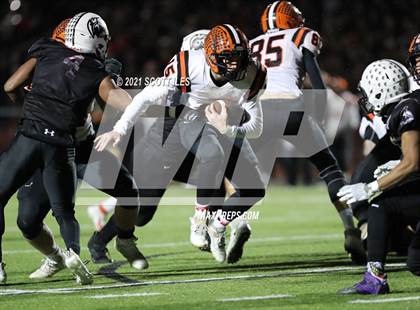 Thumbnail 2 in Versailles vs. Harvest Prep (OHSAA D5 State Semi Final) photogallery.