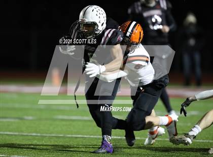 Thumbnail 2 in Versailles vs. Harvest Prep (OHSAA D5 State Semi Final) photogallery.