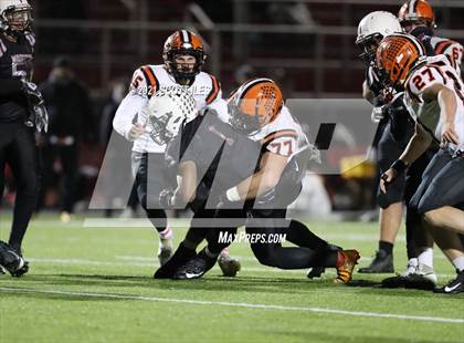 Thumbnail 2 in Versailles vs. Harvest Prep (OHSAA D5 State Semi Final) photogallery.