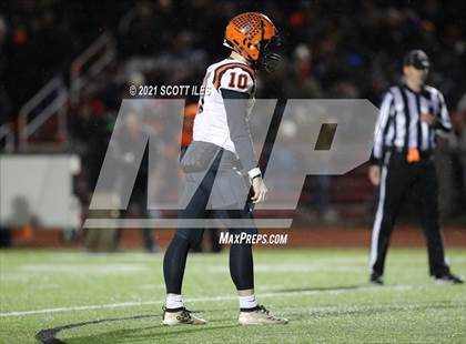 Thumbnail 1 in Versailles vs. Harvest Prep (OHSAA D5 State Semi Final) photogallery.