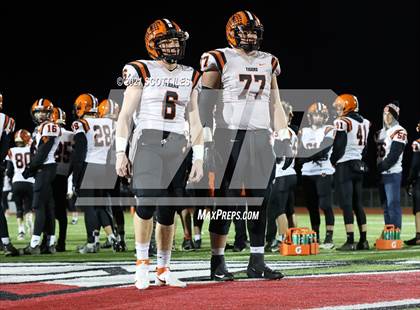 Thumbnail 3 in Versailles vs. Harvest Prep (OHSAA D5 State Semi Final) photogallery.