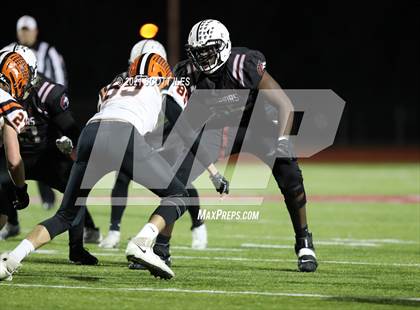 Thumbnail 2 in Versailles vs. Harvest Prep (OHSAA D5 State Semi Final) photogallery.