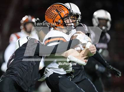 Thumbnail 1 in Versailles vs. Harvest Prep (OHSAA D5 State Semi Final) photogallery.