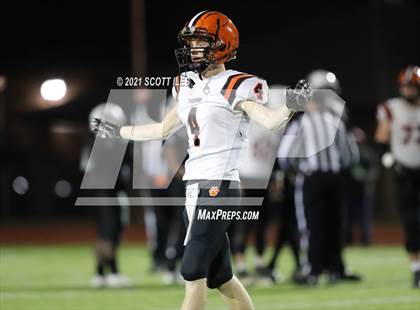 Thumbnail 2 in Versailles vs. Harvest Prep (OHSAA D5 State Semi Final) photogallery.