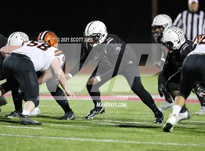 Thumbnail 1 in Versailles vs. Harvest Prep (OHSAA D5 State Semi Final) photogallery.