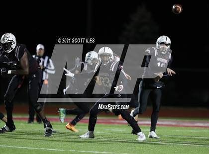 Thumbnail 1 in Versailles vs. Harvest Prep (OHSAA D5 State Semi Final) photogallery.
