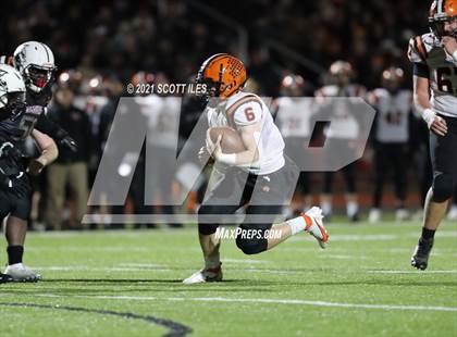 Thumbnail 3 in Versailles vs. Harvest Prep (OHSAA D5 State Semi Final) photogallery.