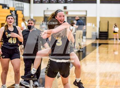 Thumbnail 2 in Blue Valley vs Shawnee Mission West (KSHSAA 6A Sub-State Playoff) photogallery.