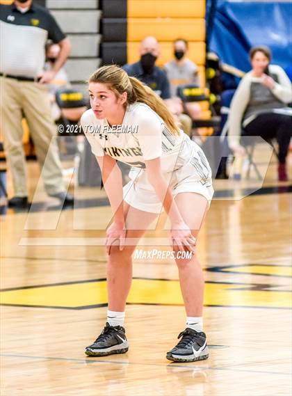 Thumbnail 3 in Blue Valley vs Shawnee Mission West (KSHSAA 6A Sub-State Playoff) photogallery.